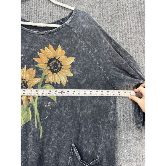 Jess & Jane Sunflower Tunic Top Size 1X Mineral Washed Black Pockets 3/4 Sleeve - Picture 8 of 9